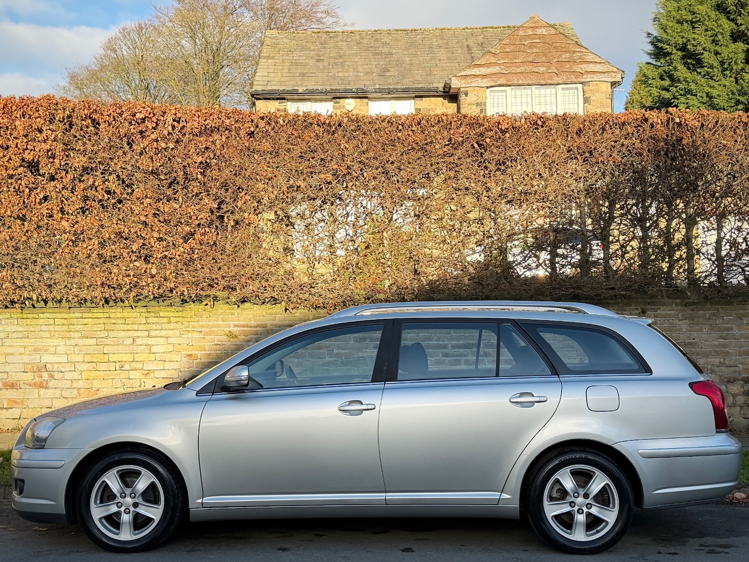 Used Toyota Avensis 2007 for sale - 76684549: Photo 5
