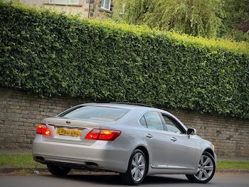 Used Lexus LS 2010 for sale - 75083645: Photo