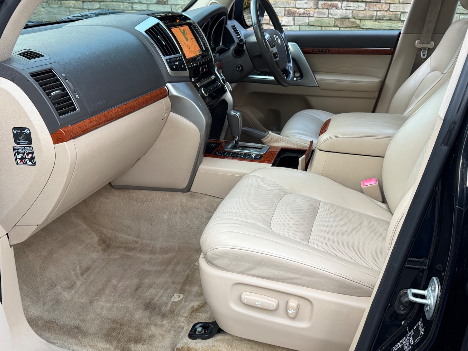 Used Toyota Land Cruiser 2013 for sale - 76444464: Photo 7