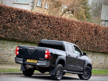 Used Toyota Hilux 2021 for sale - 77688641: Photo