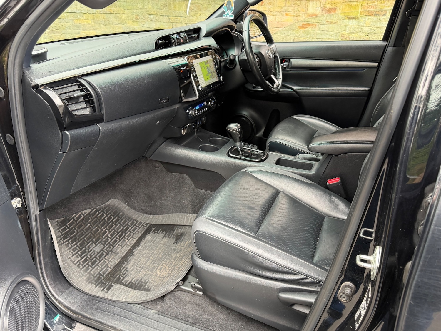 Used Toyota Hilux 2021 for sale - 77688641: Photo 8