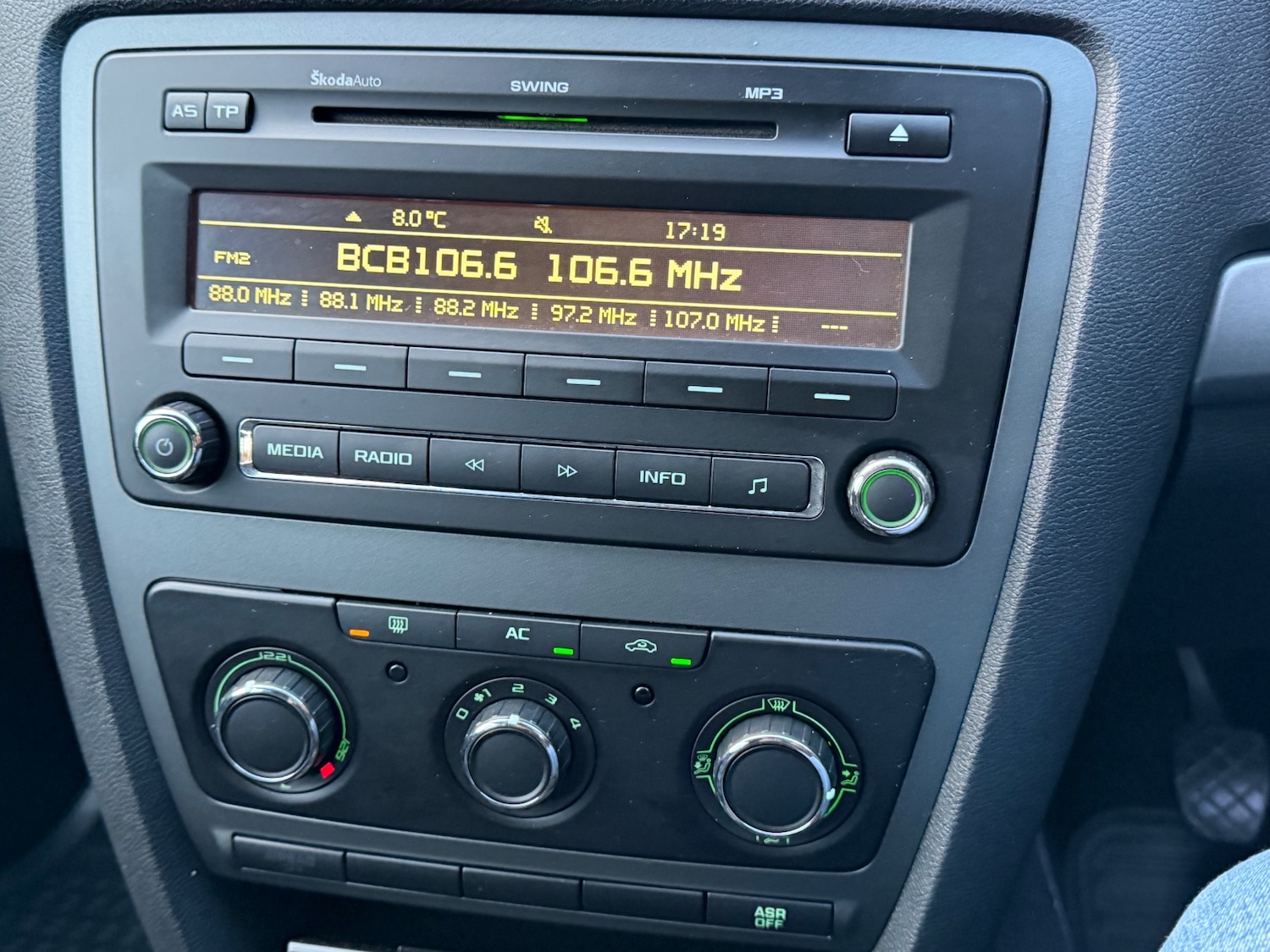 Used Skoda Octavia 2009 for sale - 76353554: Photo 16