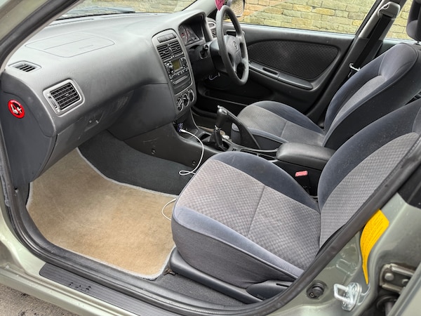 Used Toyota Avensis 2003 for sale - 74412319: Photo 7