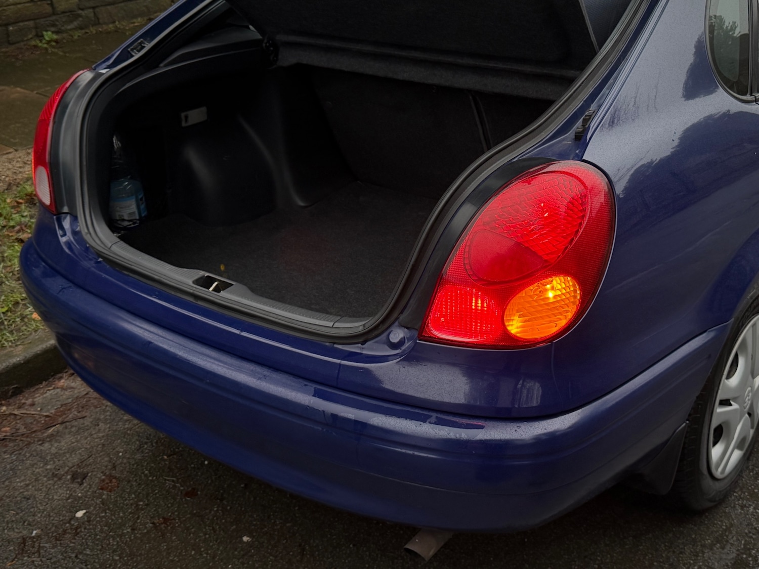 Used Toyota Corolla 2001 for sale - 77504130: Photo 13