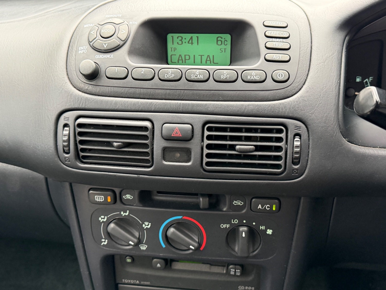 Used Toyota Corolla 2001 for sale - 77504130: Photo 17