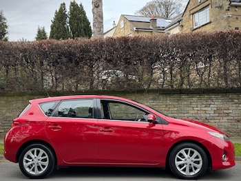 Used Toyota Auris 2013 for sale - 78146120: Photo