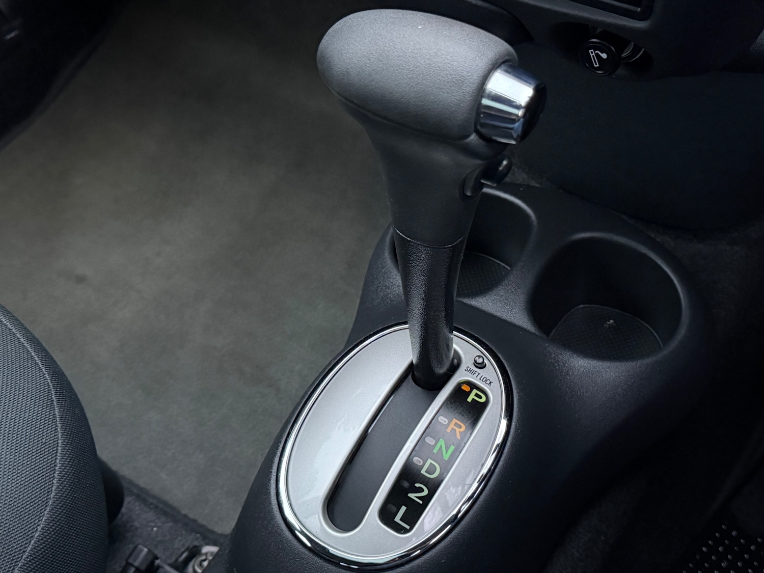 Used Toyota Yaris 2003 for sale - 77084303: Photo 16