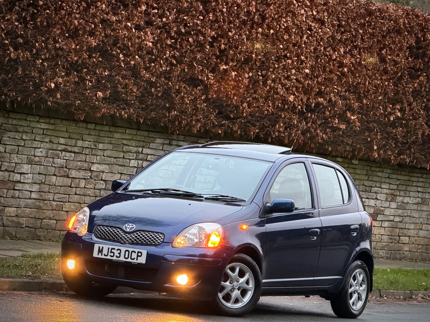 Used Toyota Yaris 2003 for sale - 77084303: Photo 6