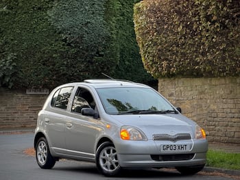 Used Toyota Yaris 2003 for sale - 79754143: Photo