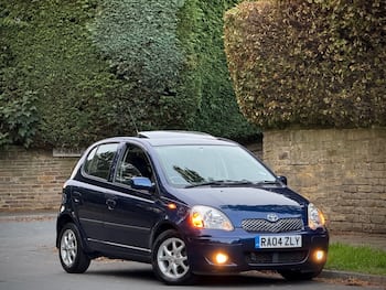 Used Toyota Yaris 2004 for sale - 79689818: Photo