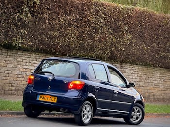 Used Toyota Yaris 2004 for sale - 79689818: Photo