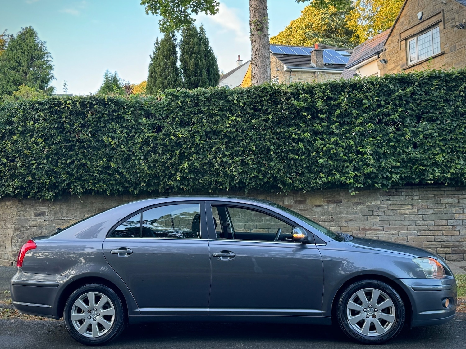 Used Toyota Avensis 2008 for sale - 76503100: Photo 2