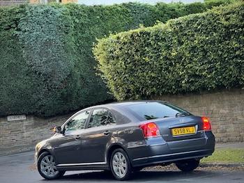 Used Toyota Avensis 2008 for sale - 76503100: Photo