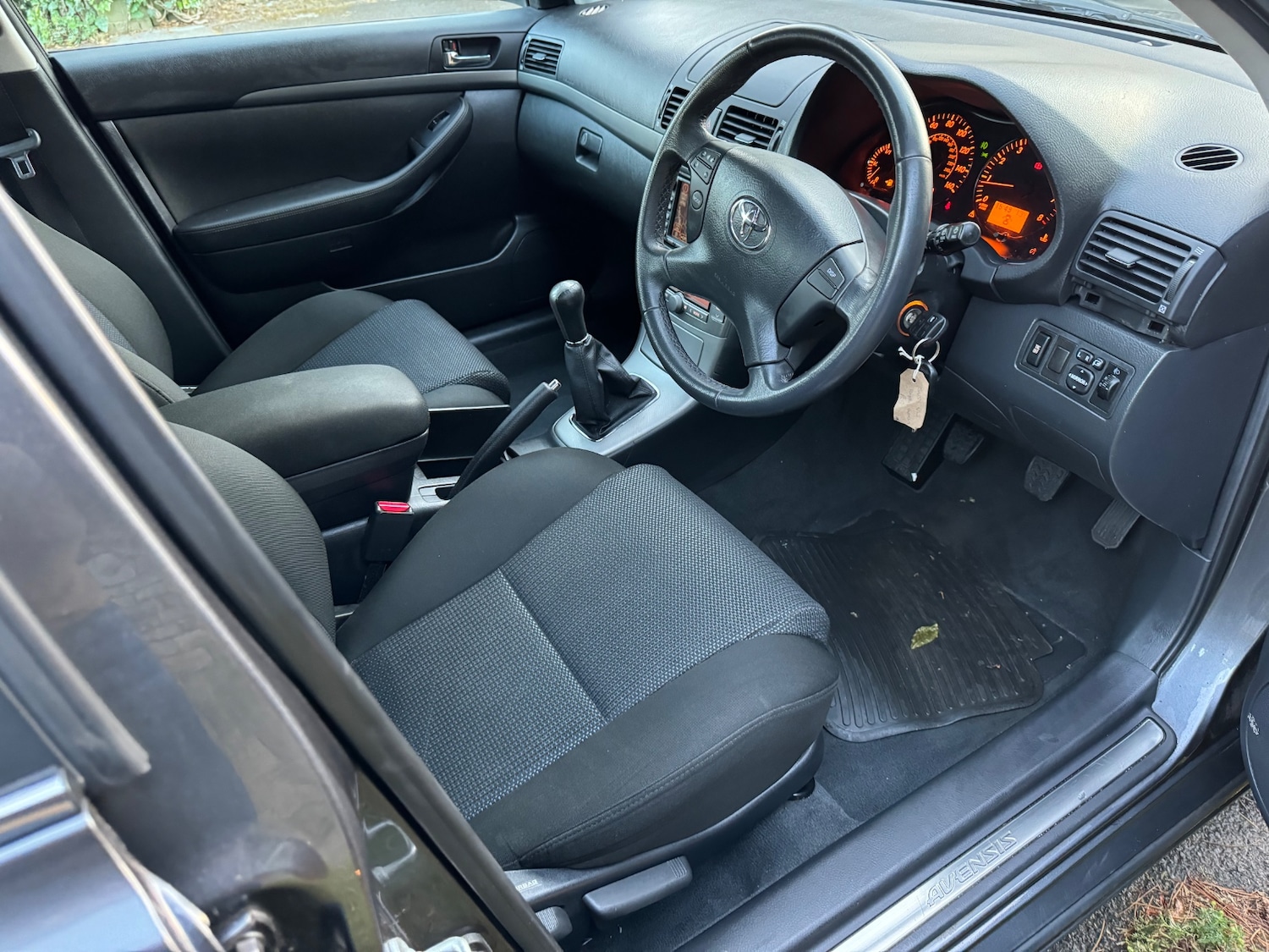 Used Toyota Avensis 2008 for sale - 76503100: Photo 8