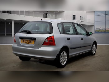 Used Honda Civic 2003 for sale - 77694540: Photo