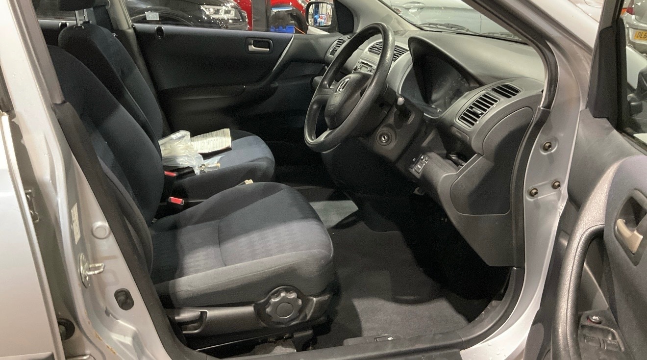 Used Honda Civic 2003 for sale - 77694540: Photo 8