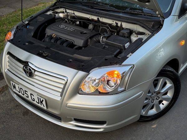 Used Toyota Avensis 2005 for sale - 74796639: Photo 13