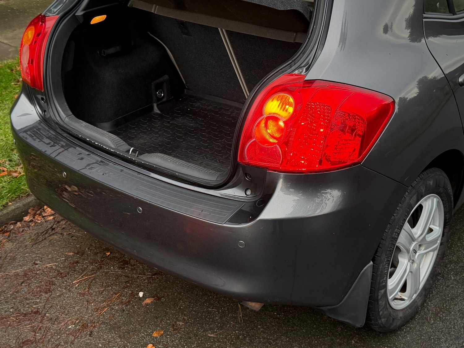 Used Toyota Auris 2007 for sale - 76935445: Photo 13