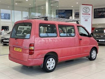 Used Toyota HiAce 2001 for sale - 79180015: Photo