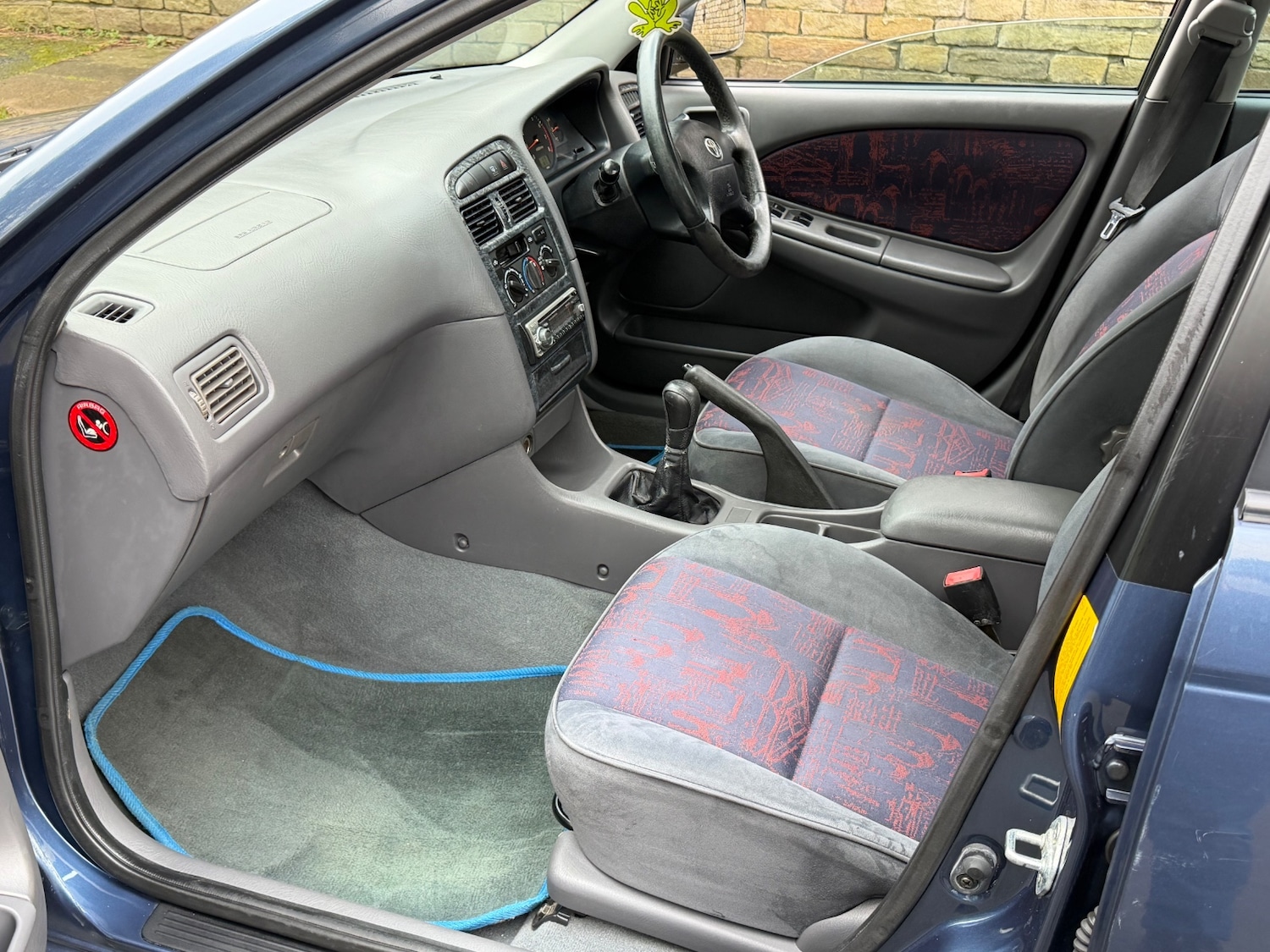 Used Toyota Avensis 2000 for sale - 77691092: Photo 7