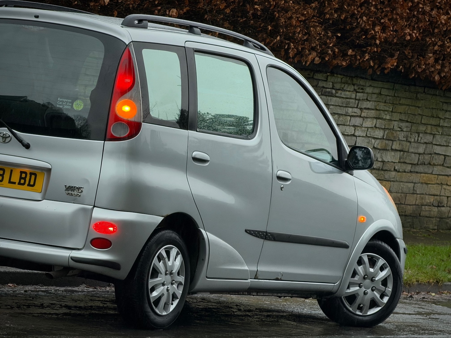 Used Toyota Yaris Verso 2000 for sale - 77160779: Photo 11