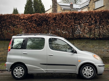 Used Toyota Yaris Verso 2000 for sale - 77160779: Photo