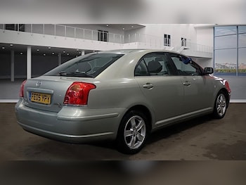 Used Toyota Avensis 2005 for sale - 76237515: Photo