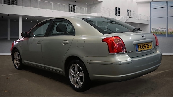 Used Toyota Avensis 2005 for sale - 76237515: Photo 4