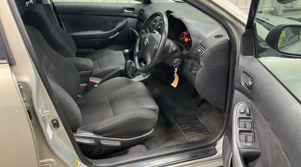 Used Toyota Avensis 2005 for sale - 76237515: Photo 6