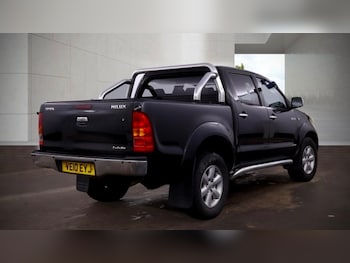 Used Toyota Hilux 2010 for sale - 78640297: Photo