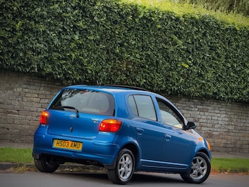 Used Toyota Yaris 2003 for sale - 75386301: Photo