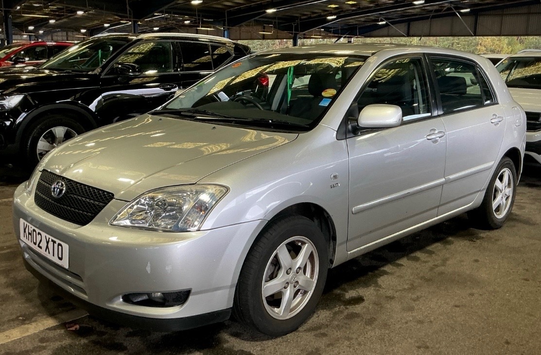 Used Toyota Corolla 2002 for sale - 76566599: Photo 3