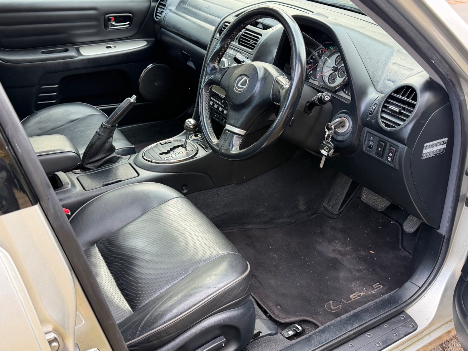 Used Lexus IS 2004 for sale - 76444571: Photo 7