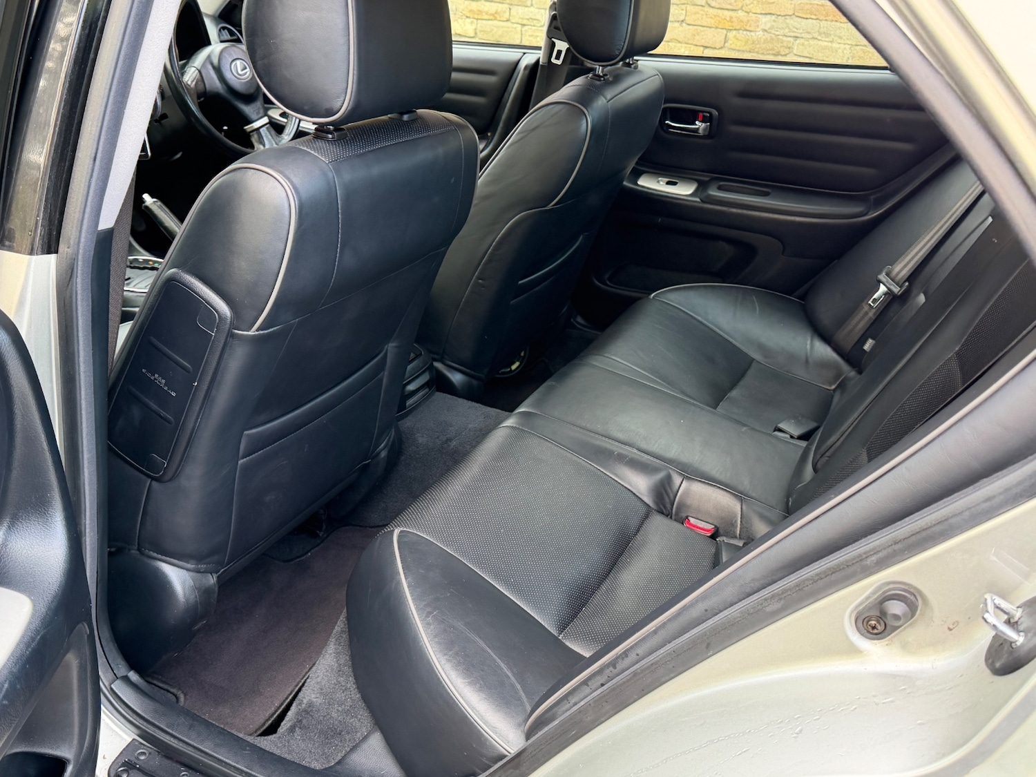 Used Lexus IS 2004 for sale - 76444571: Photo 9