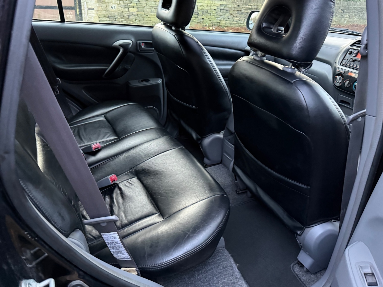 Used Toyota RAV4 2002 for sale - 76780417: Photo 10