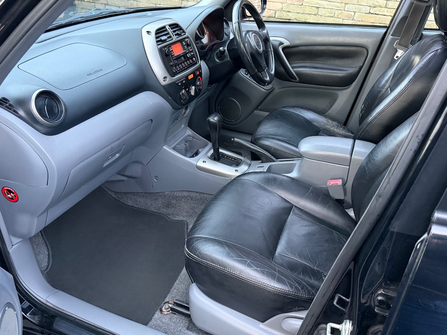 Used Toyota RAV4 2002 for sale - 76780417: Photo 7