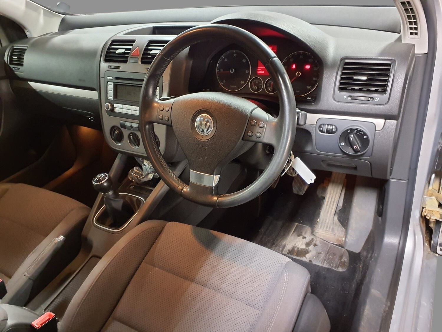 Used Volkswagen Golf 2007 for sale - 78140059: Photo 6