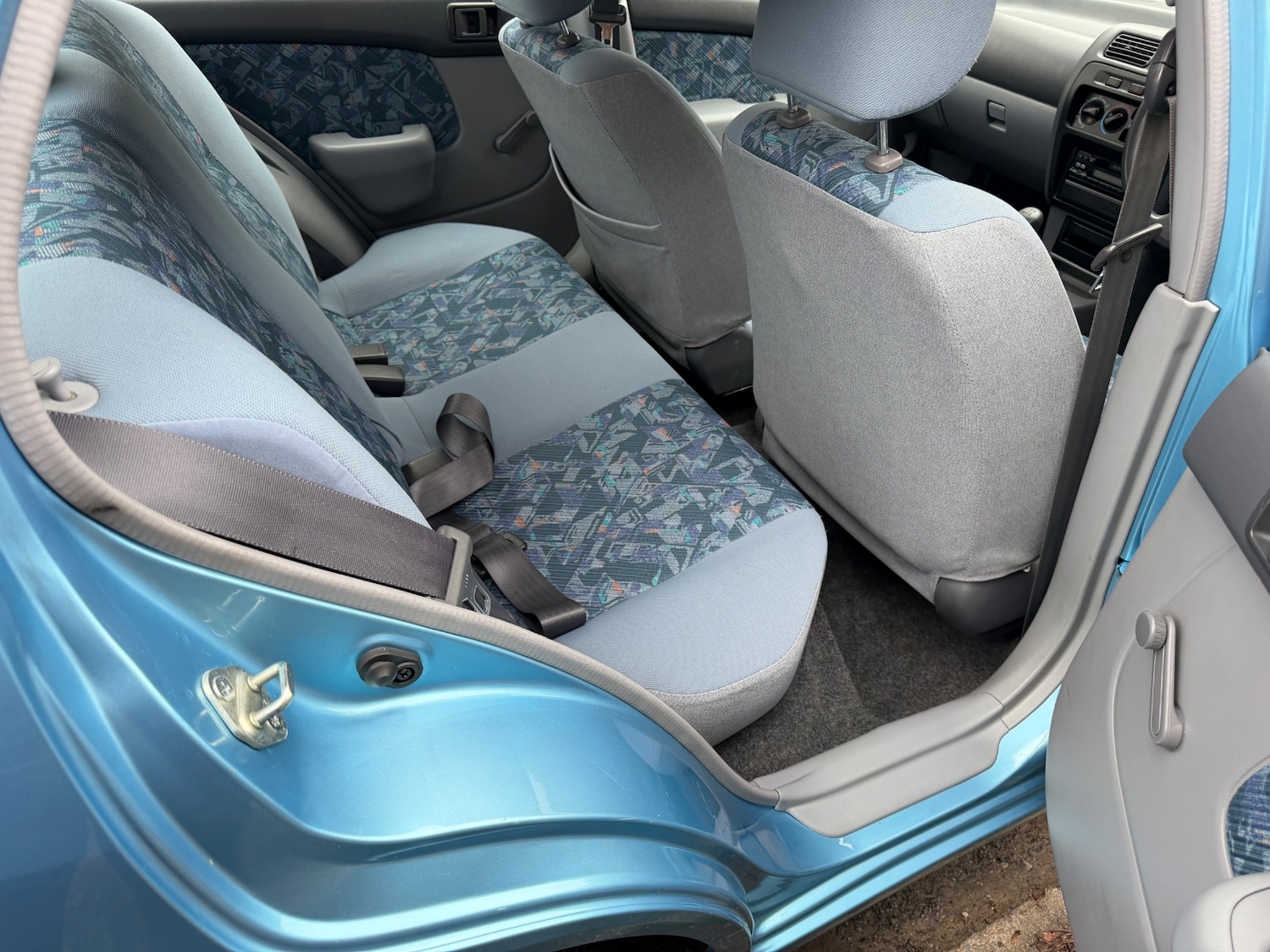 Used Toyota Starlet 1998 for sale - 77532145: Photo 9