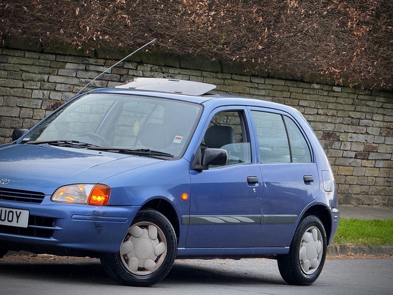 Used Toyota Starlet 1997 for sale - 74171840: Photo 18