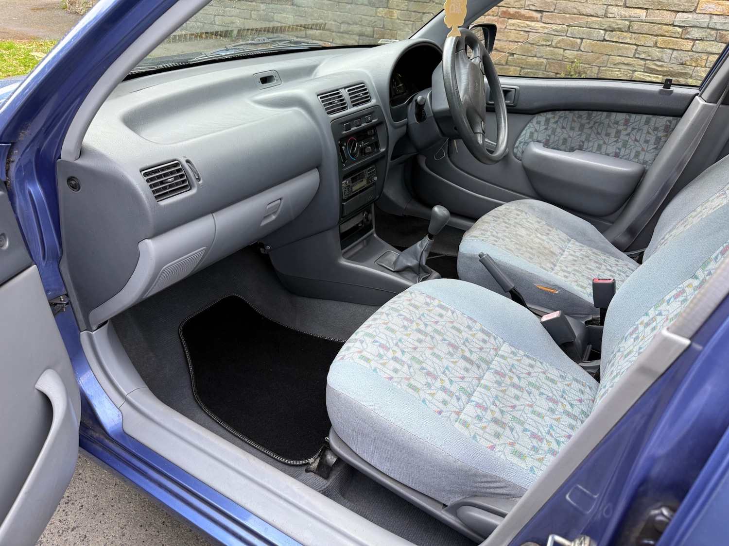 Used Toyota Starlet 1997 for sale - 74171840: Photo 9