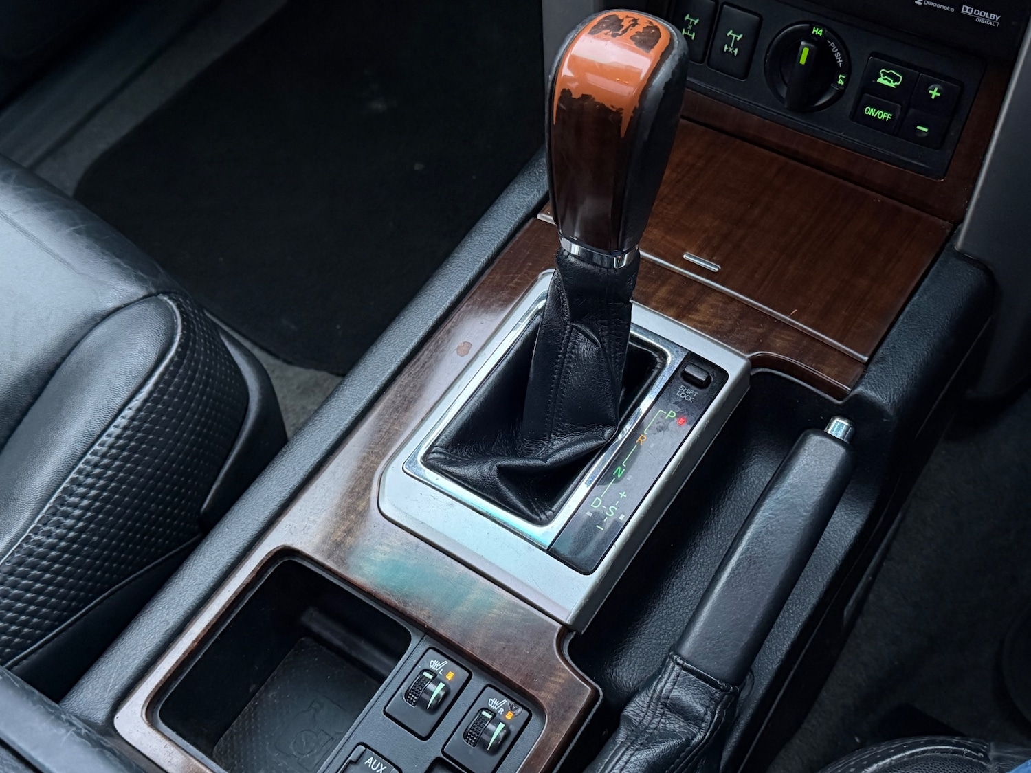 Used Toyota Land Cruiser 2011 for sale - 77377818: Photo 16