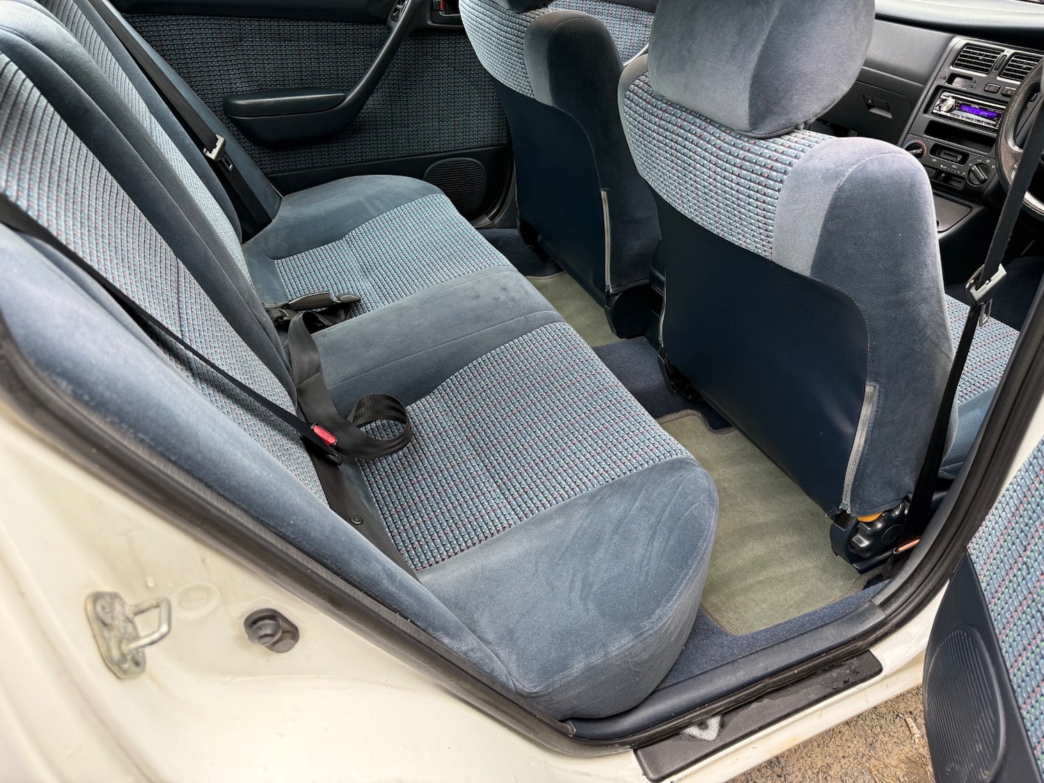 Used Toyota Carina E 1994 for sale - 77636541: Photo 10