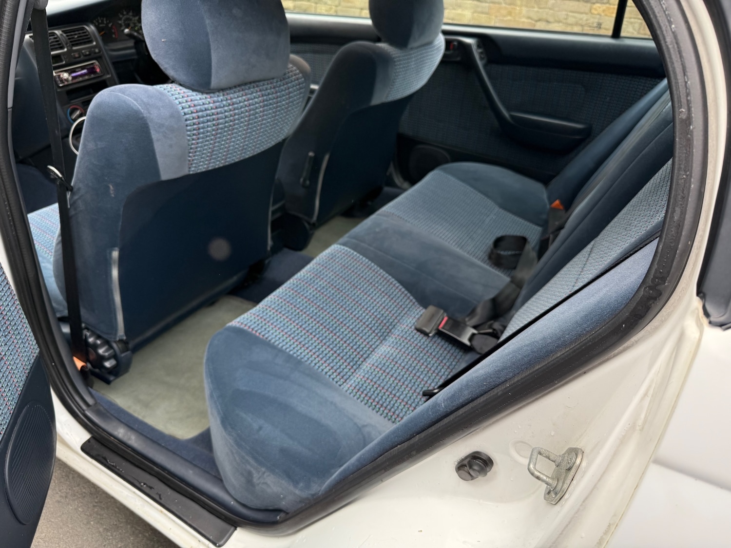 Used Toyota Carina E 1994 for sale - 77636541: Photo 9