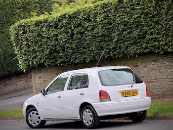 Used Toyota Starlet 1998 for sale - 78647884: Photo