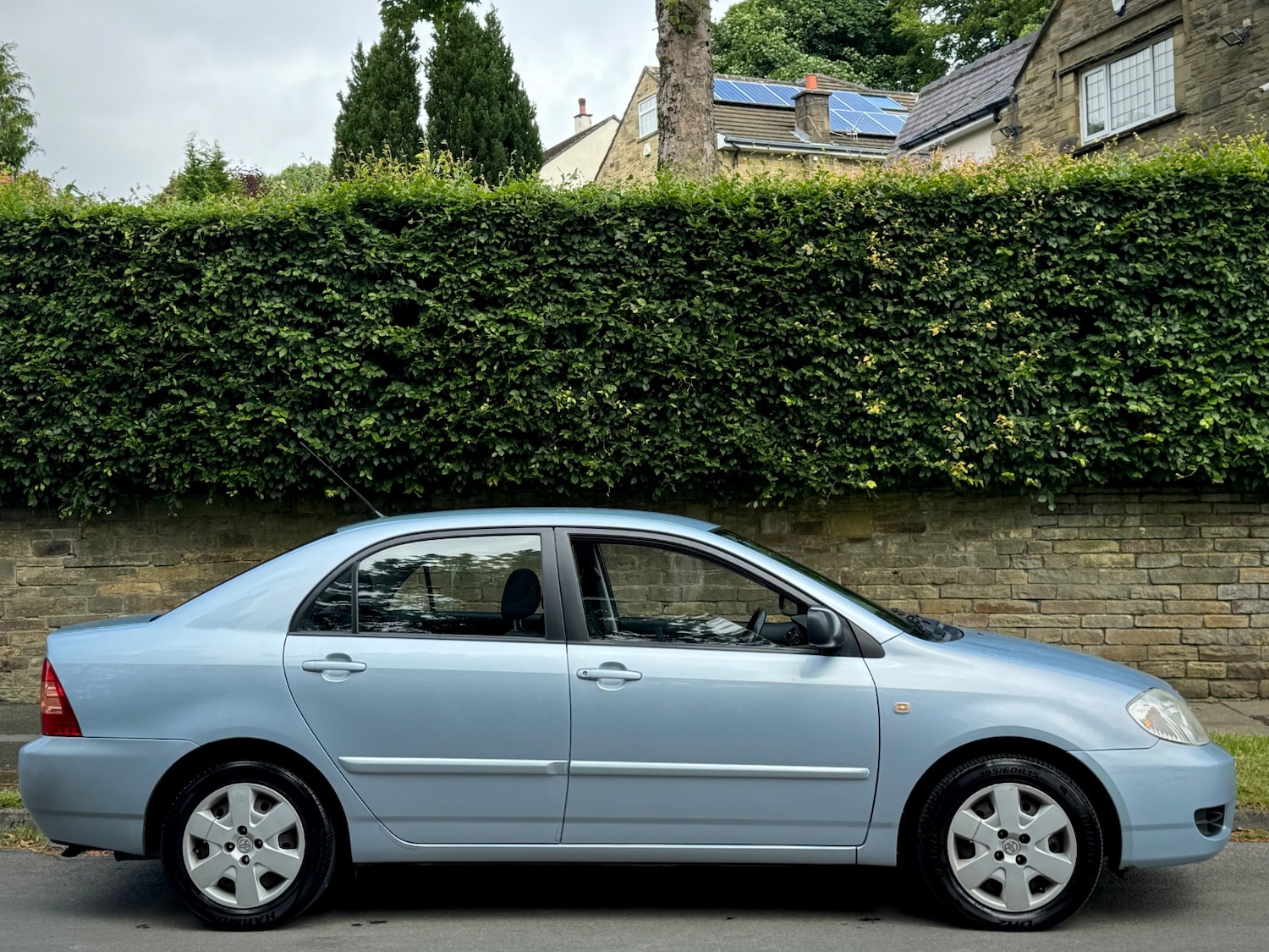 Used Toyota Corolla 2005 for sale - 76497625: Photo 2