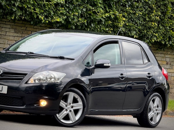 Used Toyota Auris 2011 for sale - 75126014: Photo 15