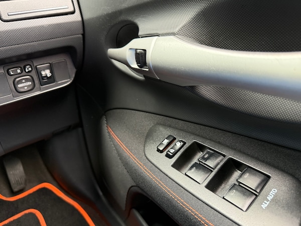 Used Toyota Auris 2011 for sale - 75126014: Photo 18