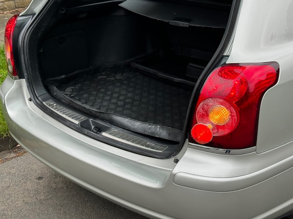 Used Toyota Avensis 2007 for sale - 70744062: Photo 14