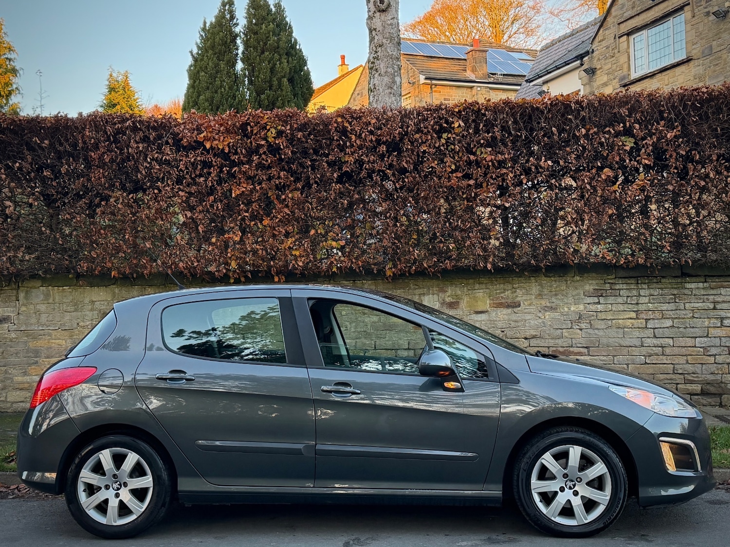 Used Peugeot 308 2012 for sale - 76626779: Photo 3