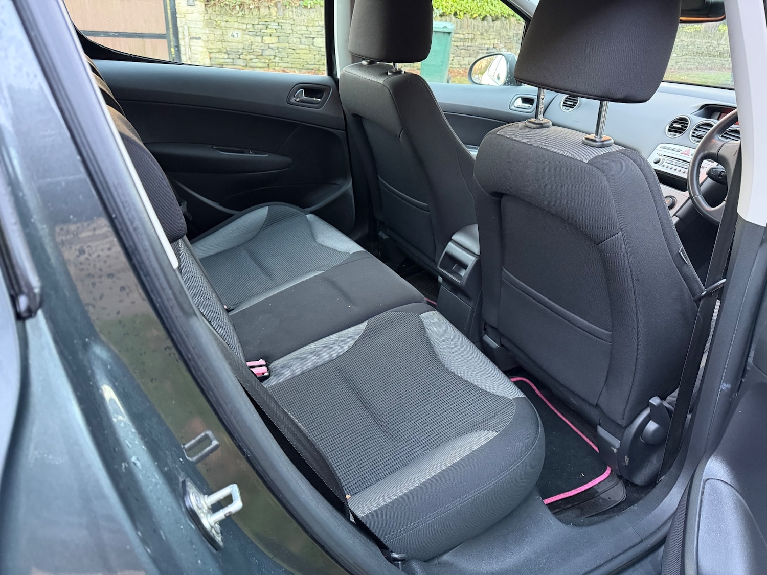 Used Peugeot 308 2012 for sale - 76626779: Photo 9